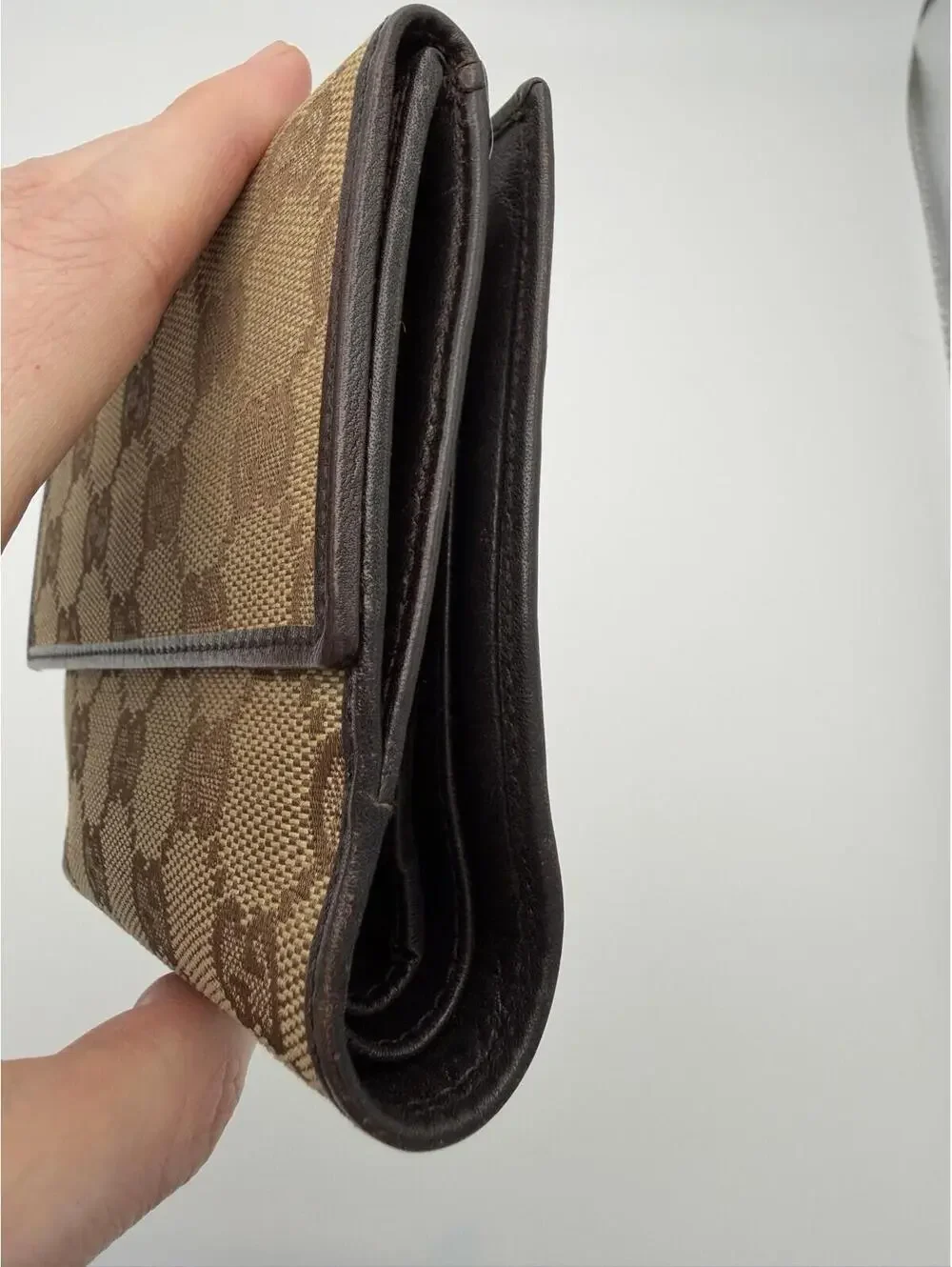 Authentic Gucci Brown Horsebit GG Supreme Bifold Wallet Canvas Leather + COA